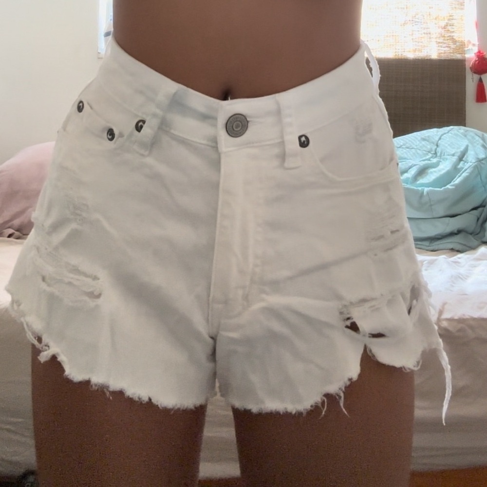 AERO white ripped shorts